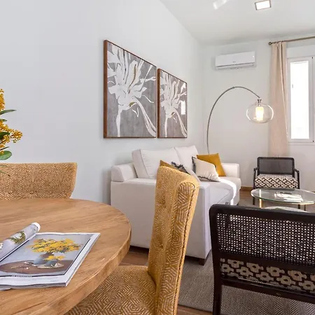 Genteel Home Recaredo Seville Exterior photo