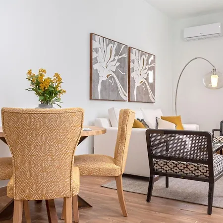 Genteel Home Recaredo Seville Exterior photo